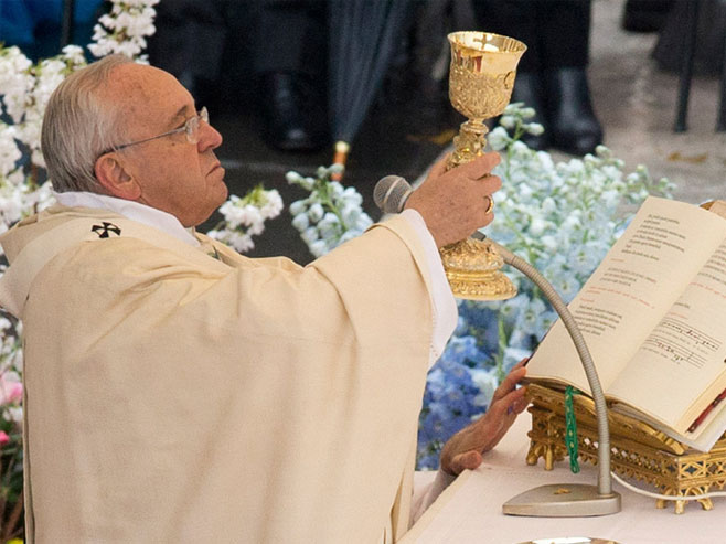 Папа Фрањо - Фото: AP