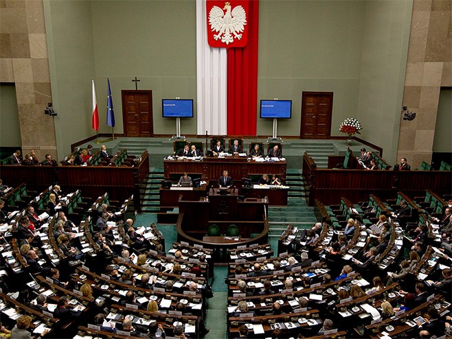 Парламент Пољске (Фото: thelibertarianrepublic.com) - 