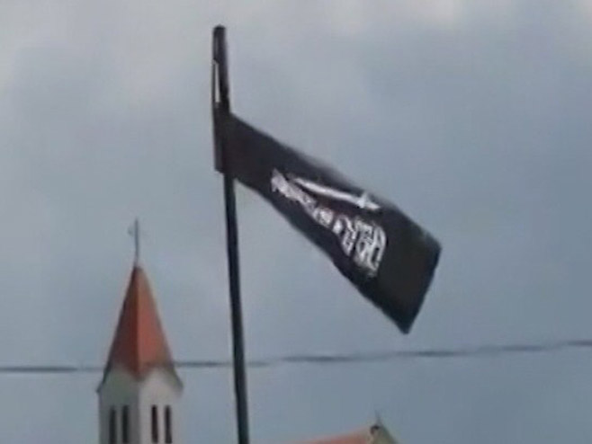 Спорна застава - Фото: РТРС