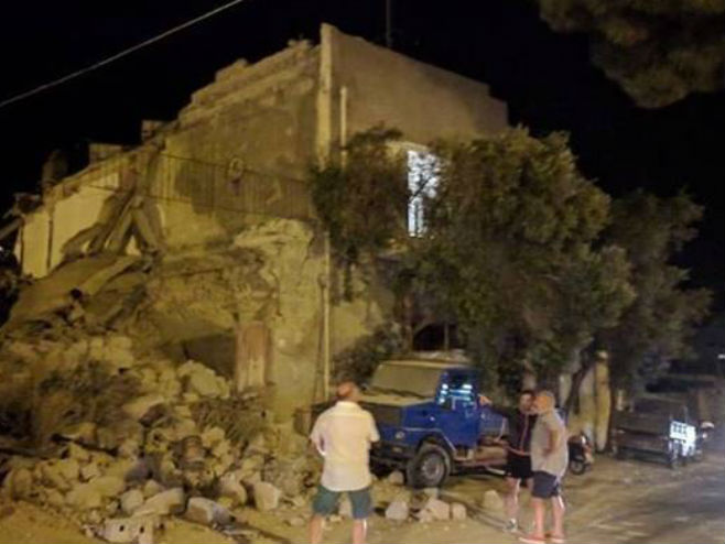 Земљотрес на Искији (Фото: ottopagine.it) - 