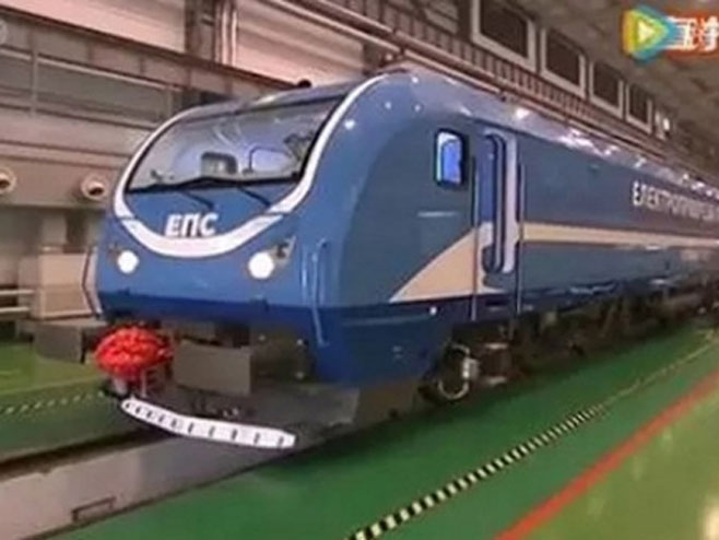 Стигла прва кинеска локомотива у Србију - Фото: РТС