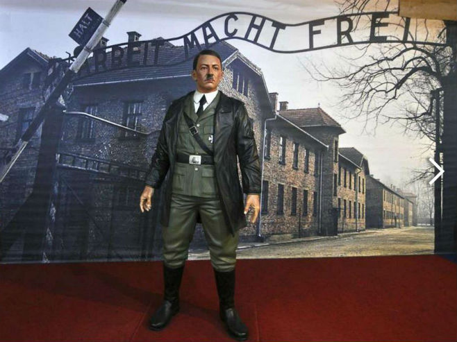 Воштана фигура Хитлера - Фото: AP