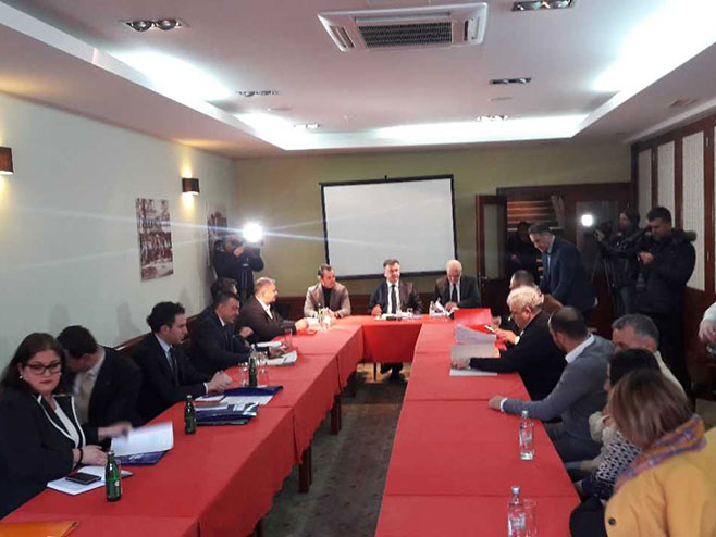 Састанак лидера странака у Мостару (фото:N1) - 