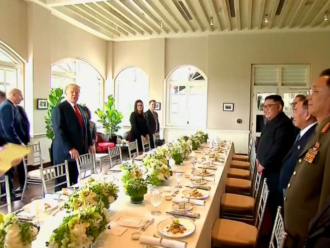 Радни ручак Кима и Трампа - Фото: AP