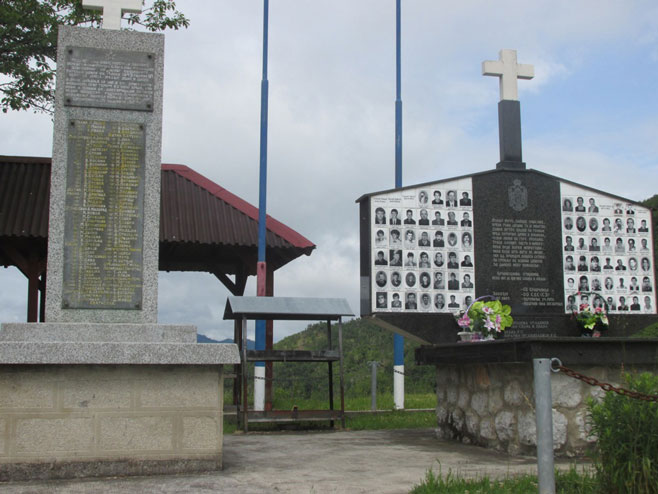 Сребреница - споменик погинулим Србима - Фото: СРНА