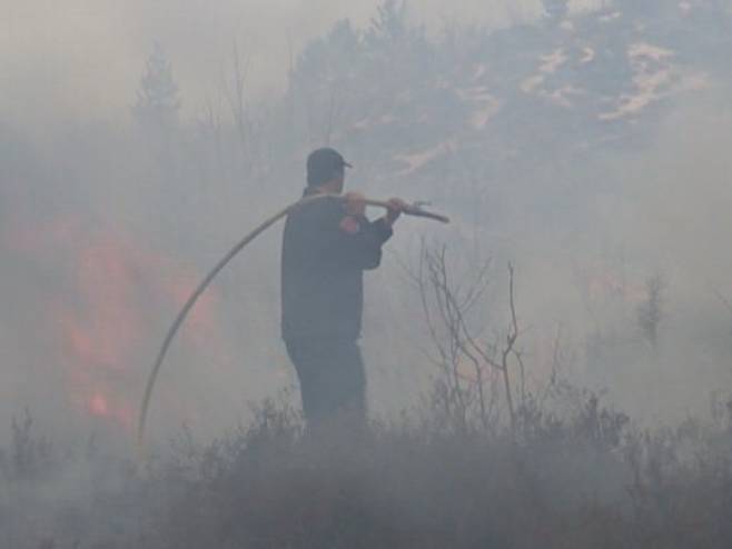 Пожар на депонији у Бијељини