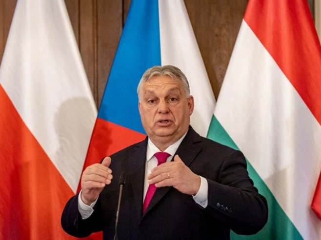 Виктор Орбан (Фото: EPA/MARTIN DIVISEK) - 