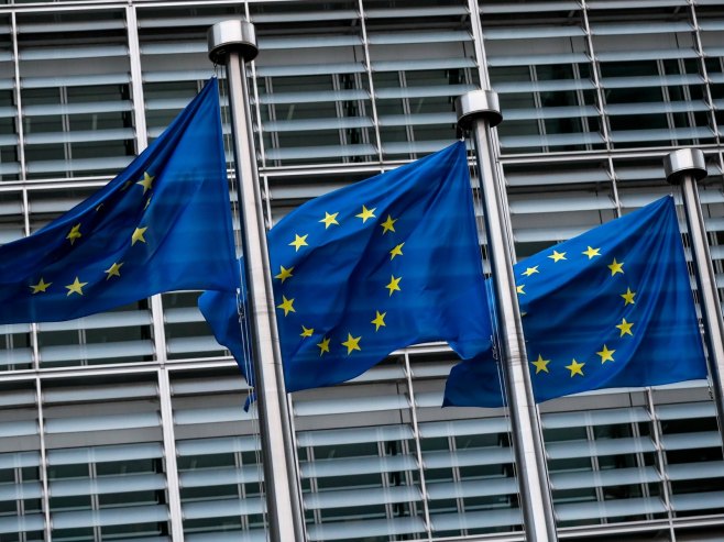 Застава Европске унија, Брисел (фото: EPA-EFE/STEPHANIE LECOCQ) - 