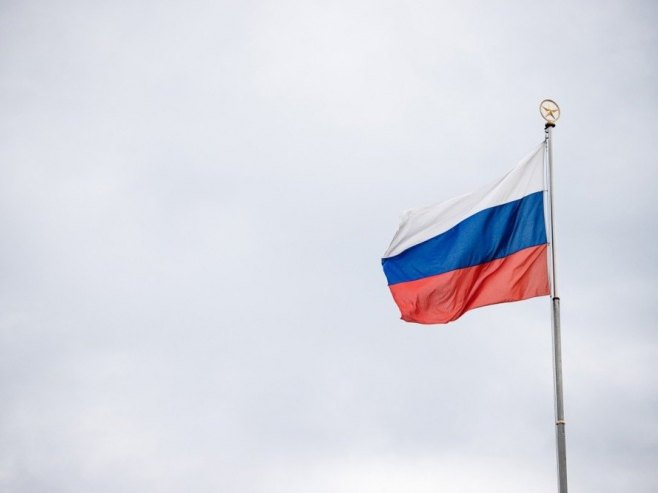 Руска застава (Фото: EPA/CLEMENS BILAN) - 